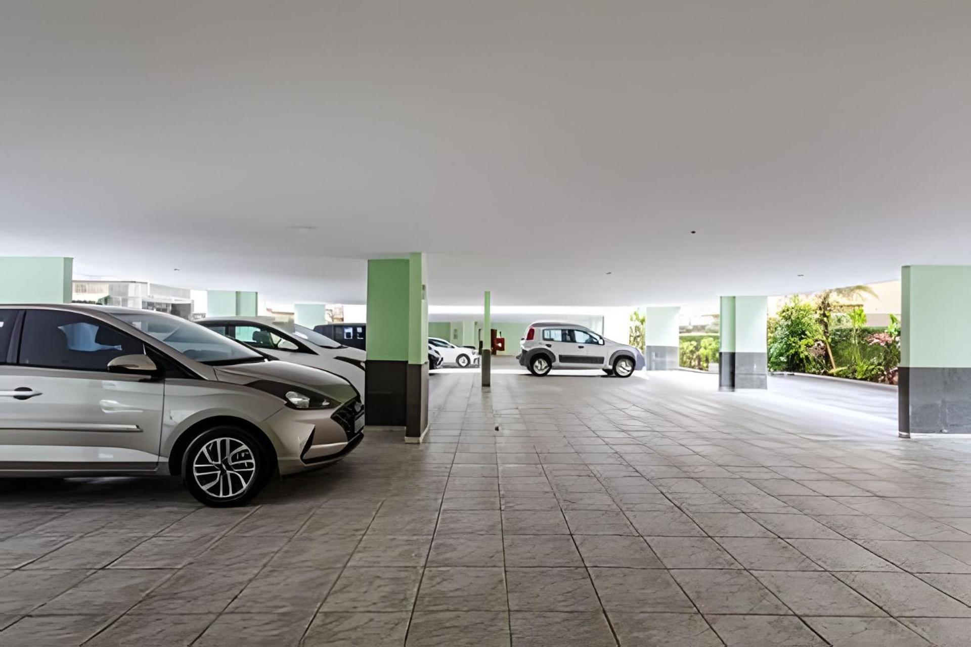 Apto Na Enseada Excelente Localizacao, 500M Da Praia, Garagem, Ar Condicionado Portaria 24 Horas Guarujá Esterno foto