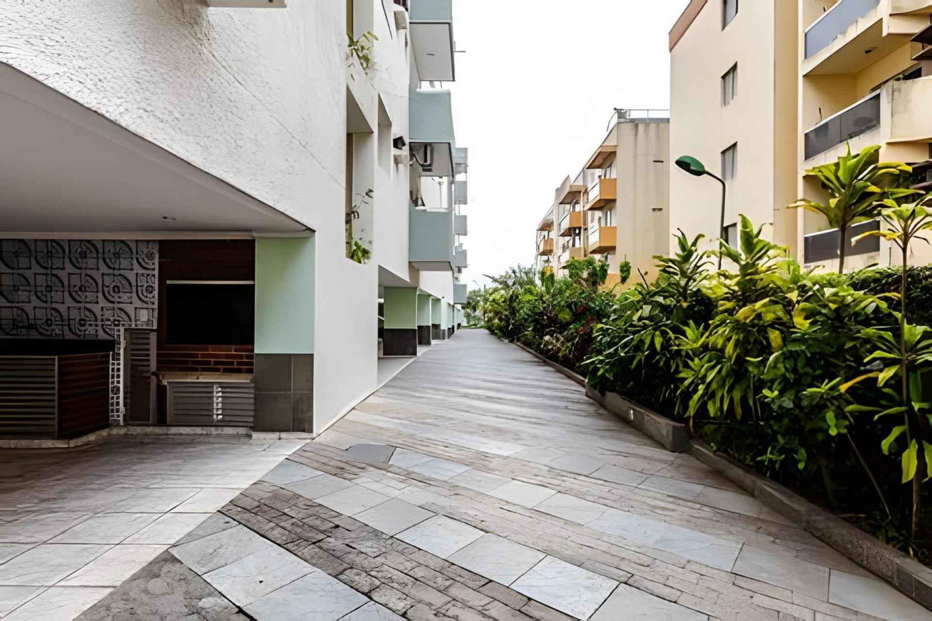 Apto Na Enseada Excelente Localizacao, 500M Da Praia, Garagem, Ar Condicionado Portaria 24 Horas Guarujá Esterno foto
